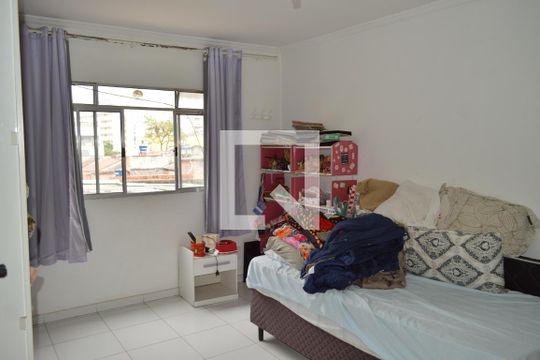 Quarto / Sala de casa à venda com 4 quartos, 210m² em Cambuci, São Paulo