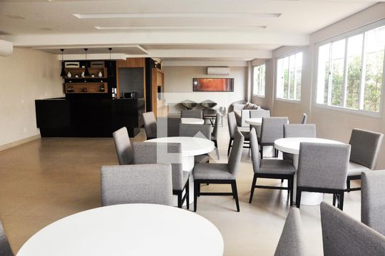 Área comum de apartamento à venda com 2 quartos, 64m² em Vila Mangalot, São Paulo
