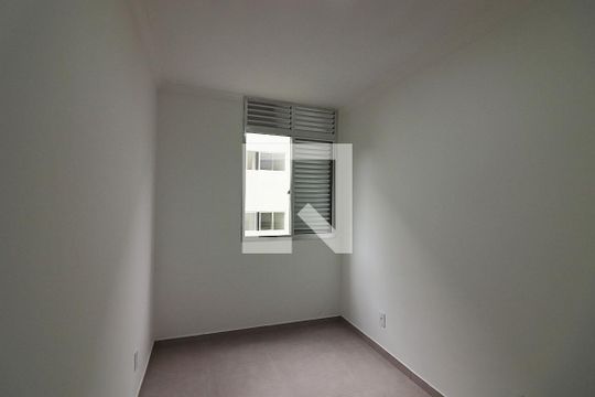 Quarto 1 de apartamento para alugar com 3 quartos, 64m² em Rudge Ramos, São Bernardo do Campo