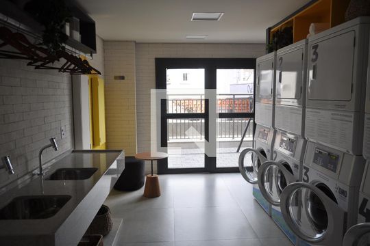 Área comum de apartamento para alugar com 1 quarto, 27m² em Vila Gustavo, São Paulo