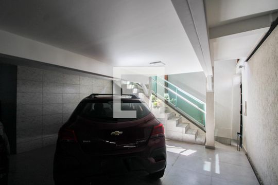 Garagem de casa à venda com 3 quartos, 232m² em Frei Leopoldo, Belo Horizonte