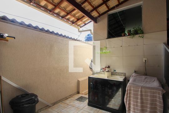 Área de Serviço de casa à venda com 3 quartos, 232m² em Frei Leopoldo, Belo Horizonte