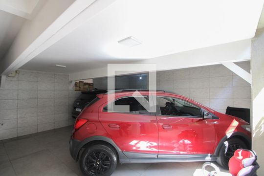 Garagem de casa à venda com 3 quartos, 232m² em Frei Leopoldo, Belo Horizonte