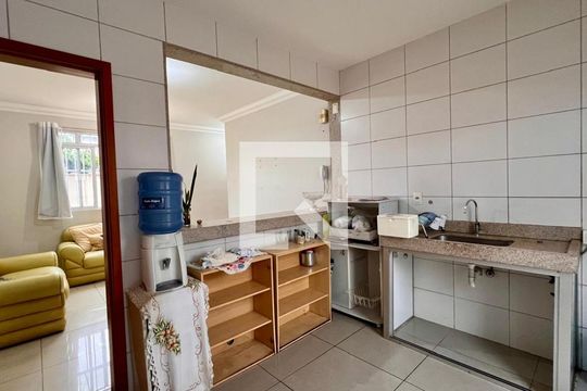 cozinha de apartamento à venda com 3 quartos, 110m² em Colégio Batista, Belo Horizonte