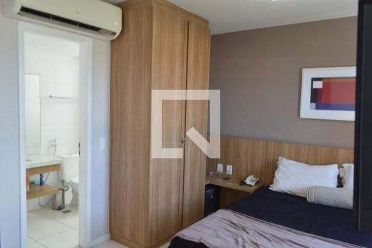 Quarto de apartamento para alugar com 1 quarto, 40m² em Jacarepaguá, Rio de Janeiro