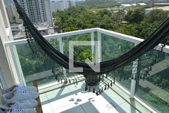 Varanda Quarto de apartamento para alugar com 1 quarto, 40m² em Jacarepaguá, Rio de Janeiro