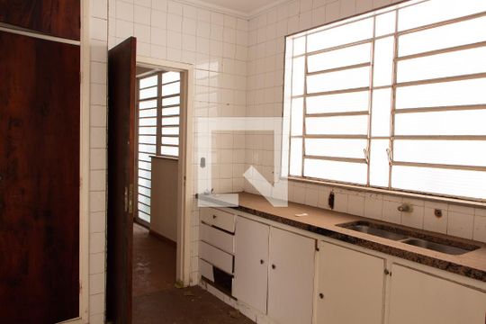 COZINHA de casa à venda com 5 quartos, 221m² em Centro, Campinas