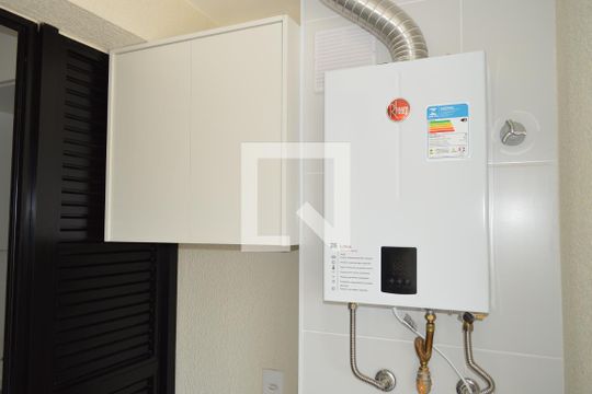 Área de Serviço de apartamento à venda com 3 quartos, 70m² em Vila Firmiano Pinto, São Paulo