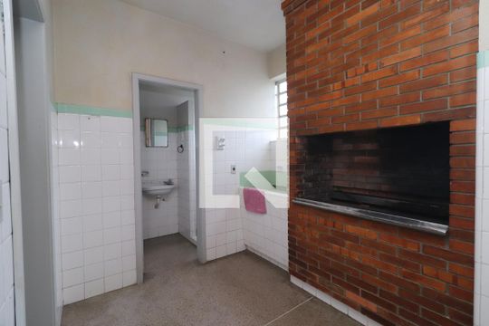 Área comum - Churrasqueira de casa para alugar com 4 quartos, 320m² em Centro, Novo Hamburgo