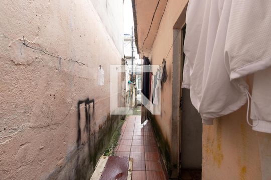 Corredor de casa à venda com 1 quarto, 132m² em Vila Medeiros, São Paulo
