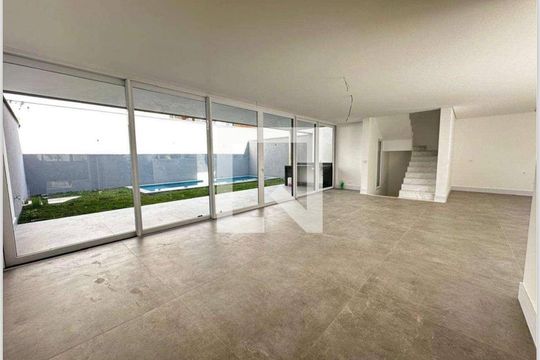 Casa de Condomínio à venda com 4 quartos, 472m² em Santo Amaro, São Paulo