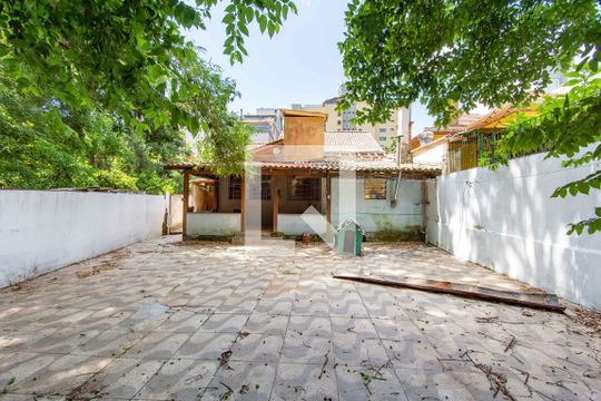 Área comum de casa para alugar com 3 quartos, 400m² em Centro, Canoas