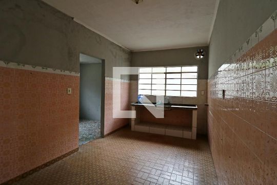 Cozinha de casa à venda com 3 quartos, 345m² em Parque João Ramalho, Santo André