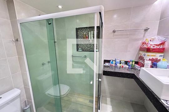 Banheiro de apartamento à venda com 2 quartos, 69m² em Méier, Rio de Janeiro