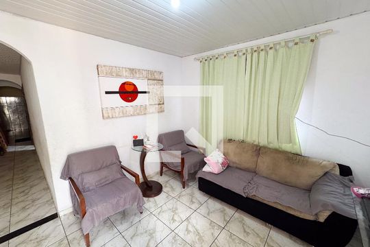 Casa à venda com 5 quartos, 360m² em Amazonas, Contagem