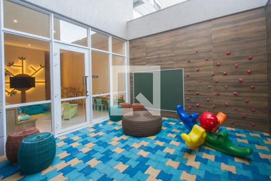 Playground de apartamento à venda com 2 quartos, 72m² em Chácara Santo Antônio (zona Sul), São Paulo