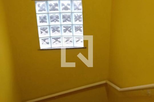 Escada de casa à venda com 2 quartos, 112m² em Vila Alto de Santo Andre, Santo André