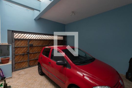 Garagem de casa à venda com 2 quartos, 117m² em Jardim Maringa, São Paulo