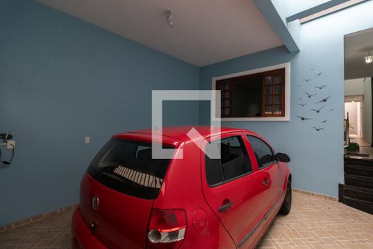 Garagem de casa à venda com 2 quartos, 117m² em Jardim Maringa, São Paulo