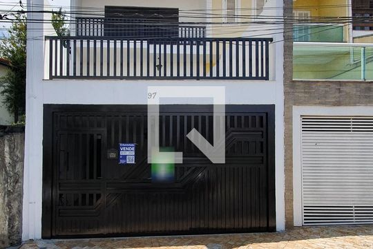 Fachada de casa à venda com 3 quartos, 250m² em Vila Planalto, São Bernardo do Campo