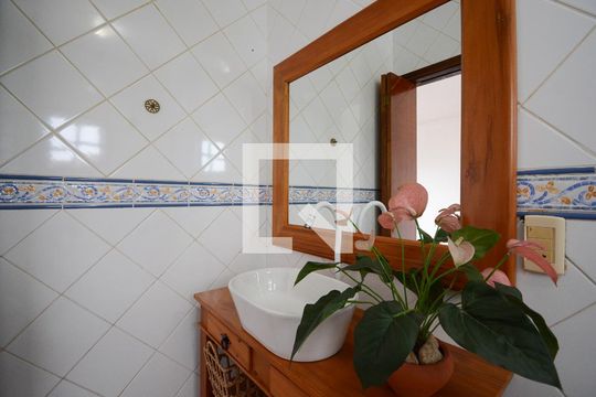 Banheiro da Suíte de casa à venda com 3 quartos, 250m² em Vila Planalto, São Bernardo do Campo