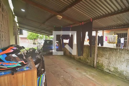 Área comum de casa à venda com 2 quartos, 70m² em Guajuviras, Canoas