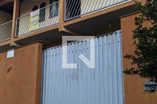 Fachada de casa à venda com 4 quartos, 360m² em Diamante, Belo Horizonte