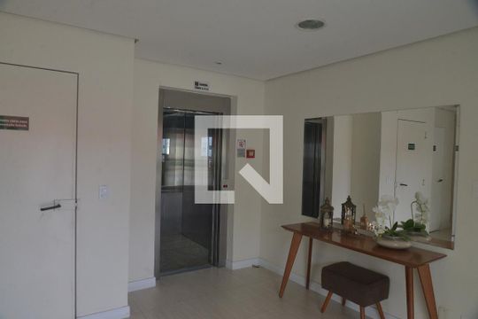 Área comum de apartamento para alugar com 3 quartos, 65m² em Vila Curuçá, Santo André