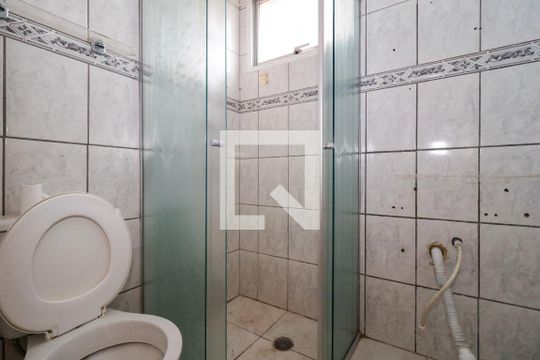 Banheiro de apartamento para alugar com 2 quartos, 41m² em Jardim Mitsutani, São Paulo
