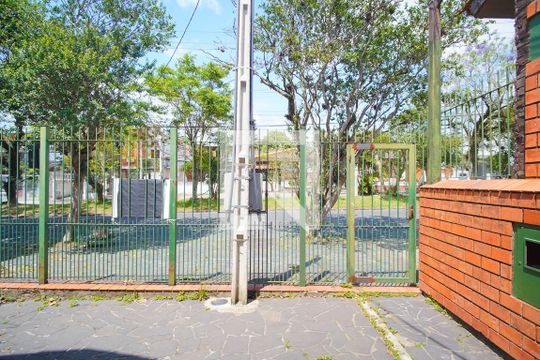Sala - Vista de casa à venda com 3 quartos, 120m² em Jardim Sabará, Porto Alegre