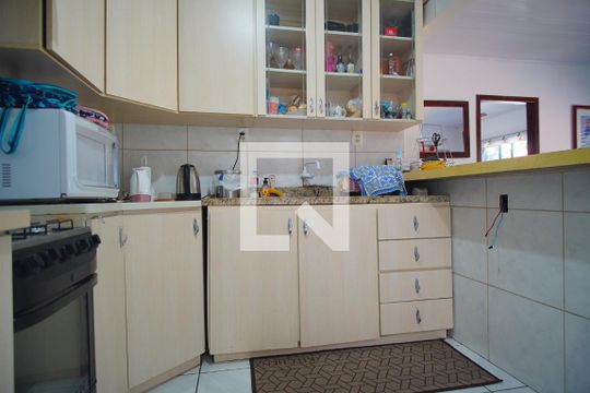 Cozinha de casa à venda com 3 quartos, 120m² em Jardim Sabará, Porto Alegre