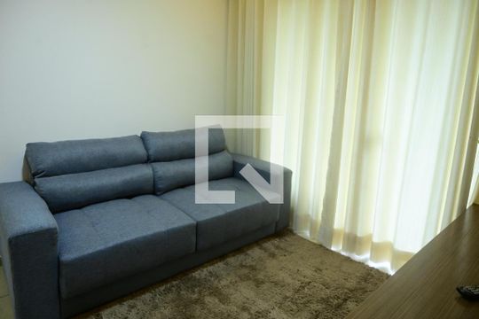 Sala de apartamento para alugar com 2 quartos, 64m² em Setor Leste Universitário, Goiânia
