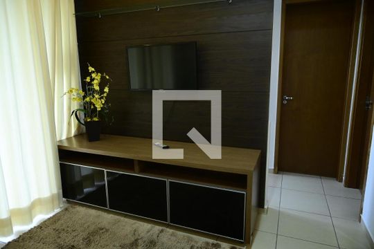 Sala de apartamento para alugar com 2 quartos, 64m² em Setor Leste Universitário, Goiânia