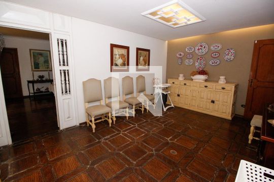 Copa de casa à venda com 5 quartos, 1000m² em Fazenda Morumbi, São Paulo