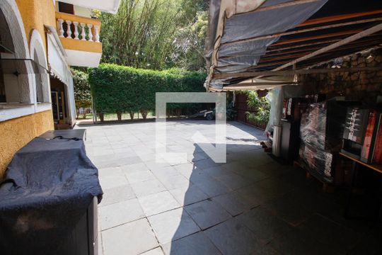 Garagem de casa à venda com 5 quartos, 1000m² em Fazenda Morumbi, São Paulo