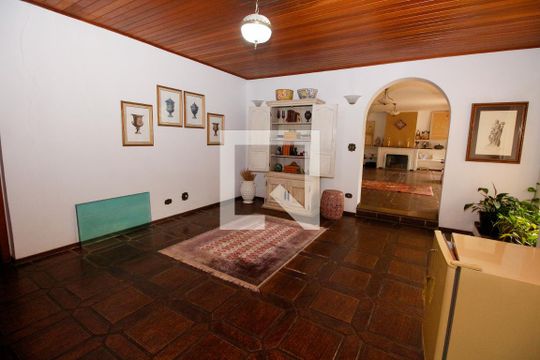 Sala 1 de casa à venda com 5 quartos, 1000m² em Fazenda Morumbi, São Paulo