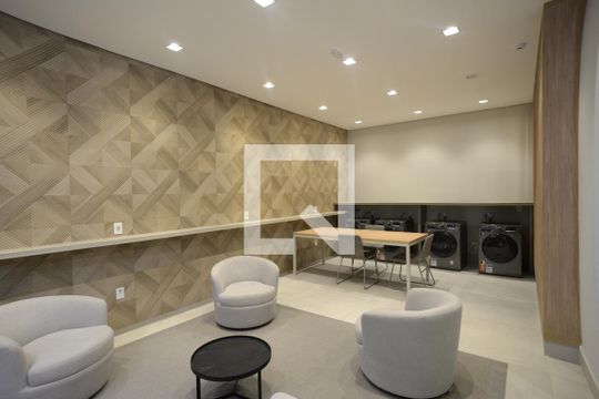 Lavanderia de kitnet/studio para alugar com 1 quarto, 26m² em Ipiranga, São Paulo