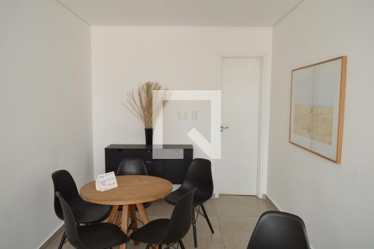 Área comum de apartamento para alugar com 2 quartos, 56m² em Vila Deodoro, São Paulo