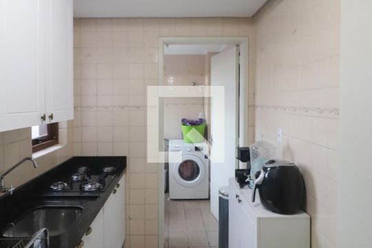 Cozinha de apartamento para alugar com 2 quartos, 60m² em São José, São Leopoldo
