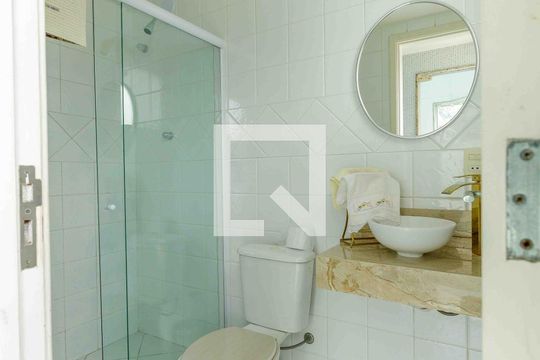 Banheiro da Área de Lazer de casa de condomínio à venda com 4 quartos, 329m² em Recreio dos Bandeirantes, Rio de Janeiro