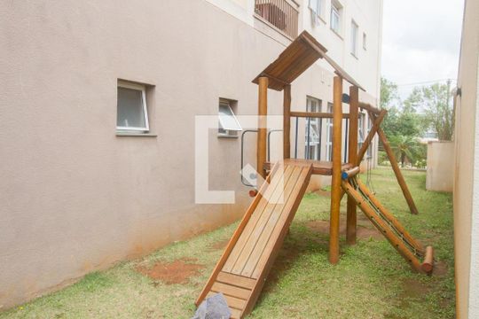 Playground de apartamento para alugar com 2 quartos, 52m² em Parque Maria Helena, São Paulo