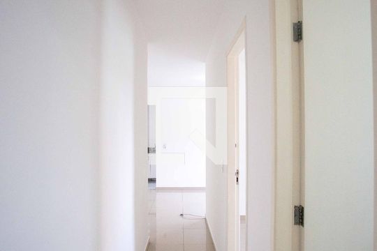 Corredor de apartamento para alugar com 2 quartos, 54m² em Centro, Diadema