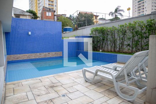 Piscina de apartamento para alugar com 2 quartos, 54m² em Centro, Diadema