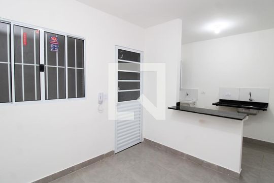 Apartamento para alugar com 1 quarto, 30m² em Vila Nova Cachoeirinha, São Paulo