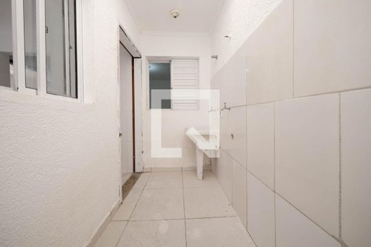 Área de Serviço de casa de condomínio à venda com 2 quartos, 43m² em Parque Paineiras, São Paulo