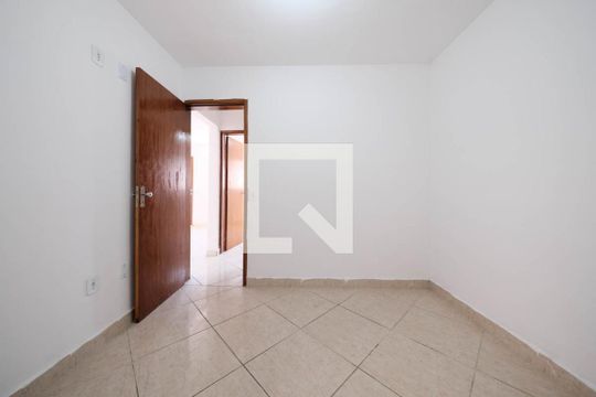 Quarto 2 de casa de condomínio à venda com 2 quartos, 43m² em Parque Paineiras, São Paulo