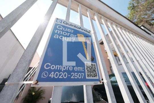 Placa de casa de condomínio à venda com 2 quartos, 43m² em Parque Paineiras, São Paulo