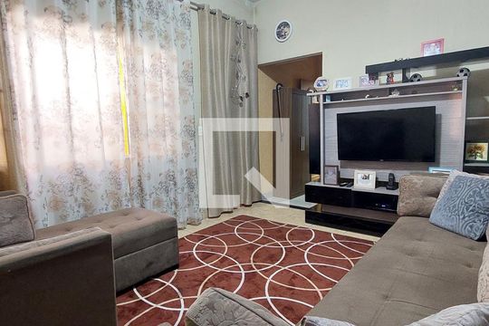 Casa à venda com 2 quartos, 170m² em Parque das Nações, Santo André