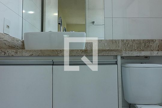 Quarto 1 - Suíte Banheiro  de apartamento para alugar com 2 quartos, 54m² em Jardim Olavo Bilac, São Bernardo do Campo