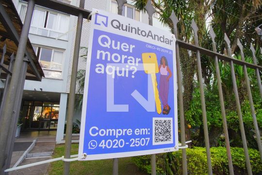 Plaquinha de apartamento à venda com 3 quartos, 183m² em Rio Branco, Porto Alegre